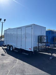 IN STOCK- 3 Station Restroom, Regular Design