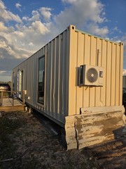 40 ft Container Home