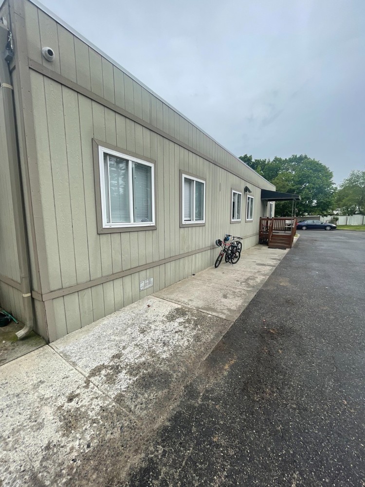 10 Plex School Classroom Trailer Building. Delivery and setup available