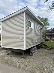 Contemporary Tiny House, Modern Architecture, Heating/AC, 150 ft²
