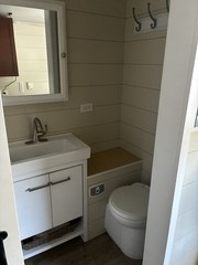 Contemporary Tiny House, Modern Architecture, Heating/AC, 150 ft²