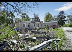 Single-Story Ranch Modular Home 1 Bed 1 Bath 800 sq ft Wood 40x20x10
