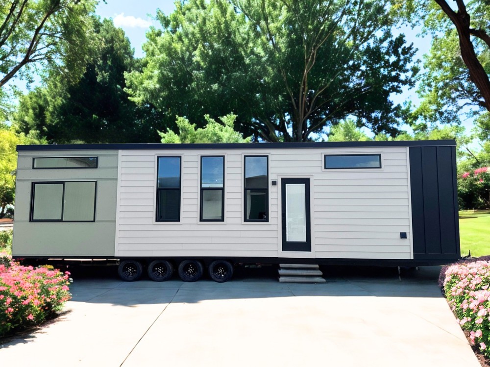 New Forever Tiny Home on Wheels 40′ Suite with bed closet & full kit & bath