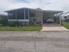 Double-wide Fully Furnished Home in Sunny South Florida