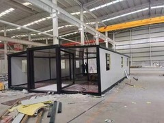 40FT Mobile Expandable Container House EMPTY – BATHROOM INCLUDED