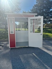 Guard Shack Ticket Booths Prefab Portable Mobile Office 4 x6 x7.5ft pallet base