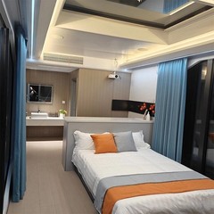 Hot Selling Waterproof Capsule Home Garden Architecture Space Capsule House
