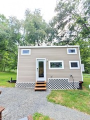Fully Furnished Tiny Home on Wheels! Ready now for Airbnb or Full Time Living!
