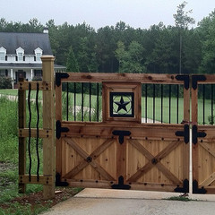 Building Products Black Star Ornamental Gate Accent (15-1/4″ X 15-1/4″) – 1 Pc