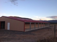 CUSTOM PREFAB KENNEL BUILDINGKITS WITH 2 DOG RUNS 30 x 100 x 10 / 2 dog runs