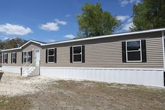 2025 LIVE OAK 5BR/3BA + Den 29X72 MOBILE HOME -JACKSONVILLE & ALL FLORIDA