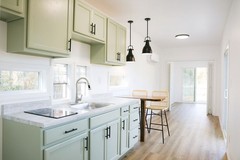 40’ Modern Luxury Container Home with Rooftop Deck