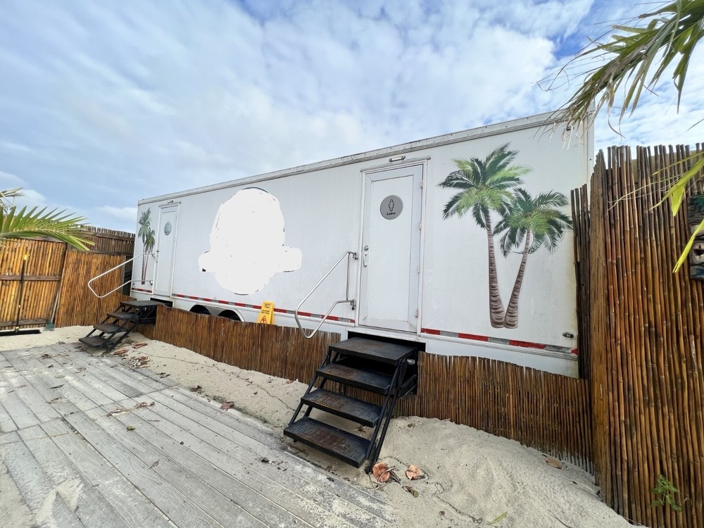 9 Station Portable Restroom Trailer | Calypso Series – Convertible Floor Plan