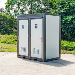 Bastone 2 Private Toilet Stalls w/ Sink Mobile toilet Portable Restrooms
