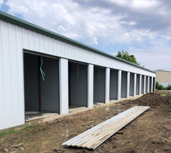 DURO Steel 15x180x8.5 Mini Self Storage Building &18-10′ by 15′ Rentals DiRECT