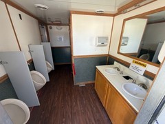 2007 Mobile Restroom/bathroom Trailer, 8×30