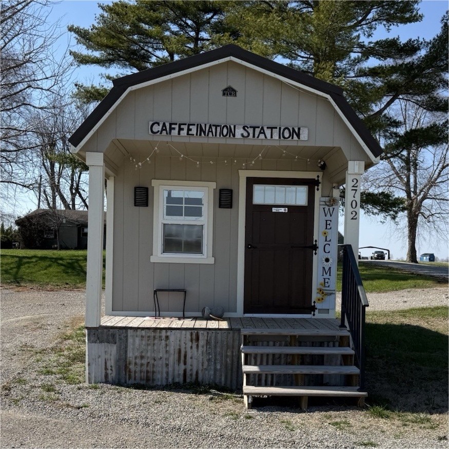 Tea shop, coffee shop, sno cone shop. Tiny home. Ready for business or move in