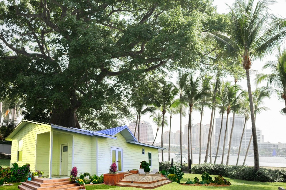 2025 Composite Home 3BR/2BA 1300 ‘Sq – ALL FLORIDA