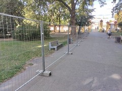 NEW Barrier fence 250 lfm construction fence concrete base mobile fence