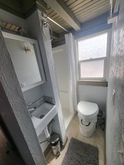 tiny home on wheels