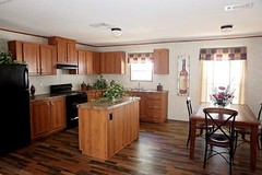 2023 LIVE OAK 5BR/3BA + Den 29X72 MOBILE HOME – CLEARWATER & ALL FLORIDA