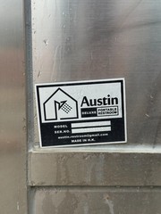 Austin Deluxe Portable Restroom SPA 2120S – EXCELLENT CONDITION!