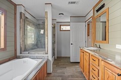 2023 Live Oak ROCKY MOUNTAIN Mobile Home 5BR/3BA 32×74-All S. E. States-45 Days!