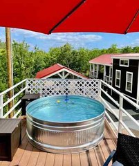 20 ft Shipping Container Home – The Dripping Springs
