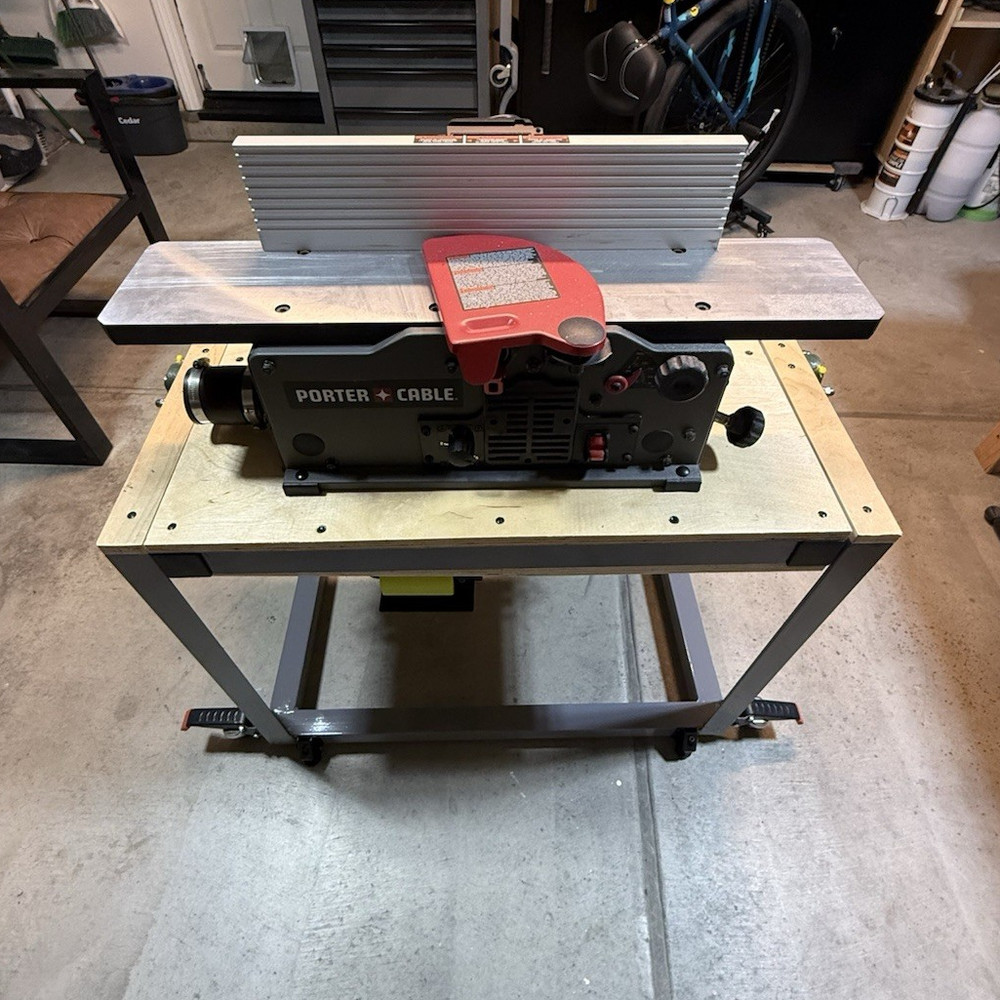 Flip top table. TOOLS INCLUDED