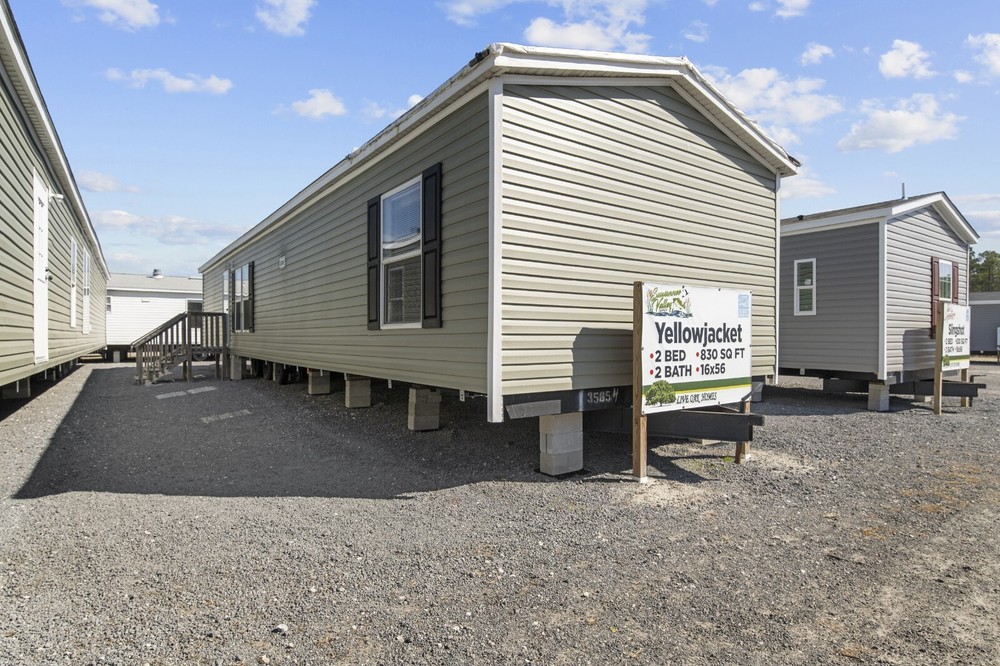 2023 Live Oak YELLOW JACKET Mobile Home 2BR/2BA 16×60-All S. E. States-45 Days!