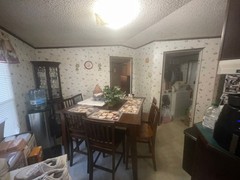 LIGHTLY USED 1995 Mobile Home- 2 Bed/ 2 Bath!