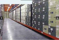(10) BAYS OF TEAR DROP PALLET RACK 42″x96″x16′ Bolted Teardrop Racking NEW