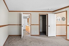 2023 Live Oak ROCKY MOUNTAIN Mobile Home 5BR/3BA 32×74-All S. E. States-45 Days!