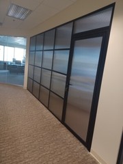 CGP Reeded Glass 2-Wall Partition System w/Door, 12′ x 6′ x 9′, Black