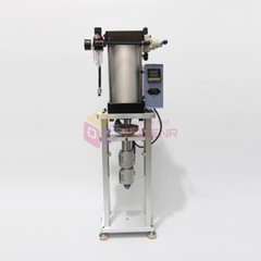 30g/50g Desktop Pneumatic Vertical Polymer Plastic Injection Molding Machine