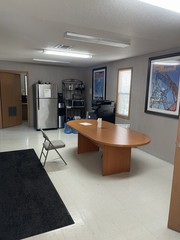 Office Trailer 24/60 With Furniture 2016 Great Condition Local Pickup Only